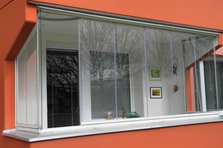 zasklení balkonu
